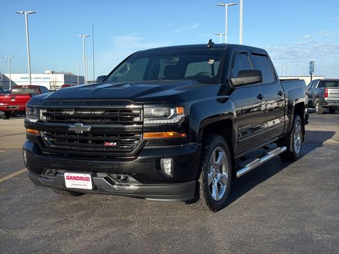 Used 2017 Chevrolet Silverado 1500 LT w/ All Star Edition image 2