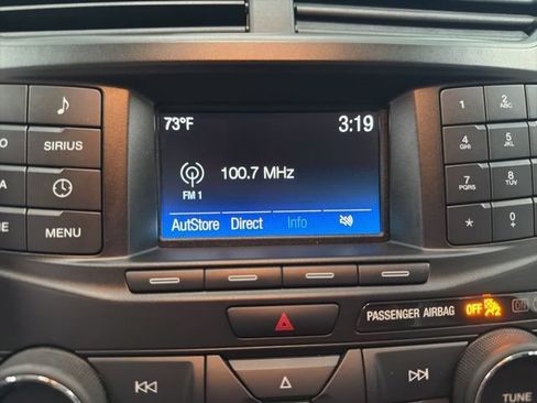 Used 2018 Ford Explorer XLT AWD/4WD image 15