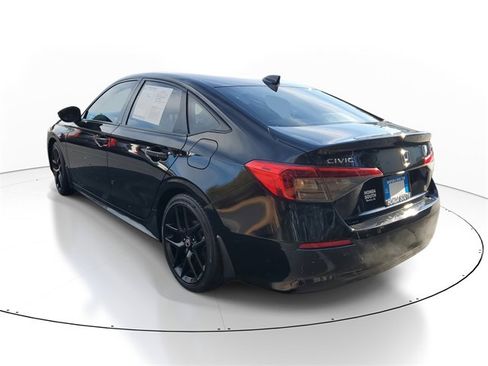 Certified 2024 Honda Civic Sport image 4