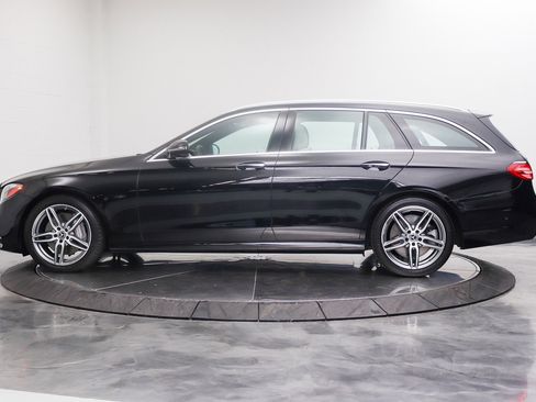 Used 2019 Mercedes-Benz E 450 4MATIC Wagon image 32