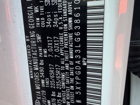 Used 2020 Kia Sorento LX w/ LX I4 Convenience Package image 4