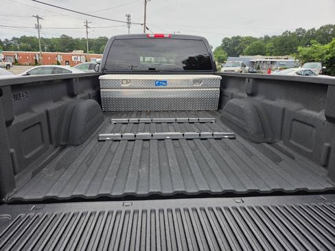 Used 2004 Chevrolet Silverado 3500 2WD Extended Cab w/ Heavy-Duty Power Package image 9