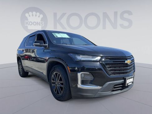 Used 2023 Chevrolet Traverse LT AWD/4WD image 10