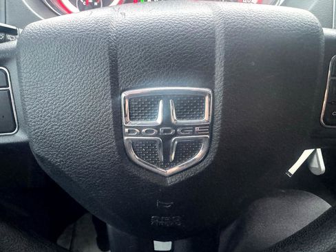 Used 2014 Dodge Grand Caravan SXT image 18