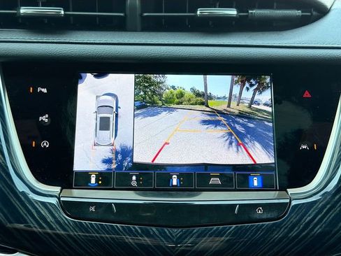 Used 2024 Cadillac XT6 Premium Luxury w/ Technology Package image 36