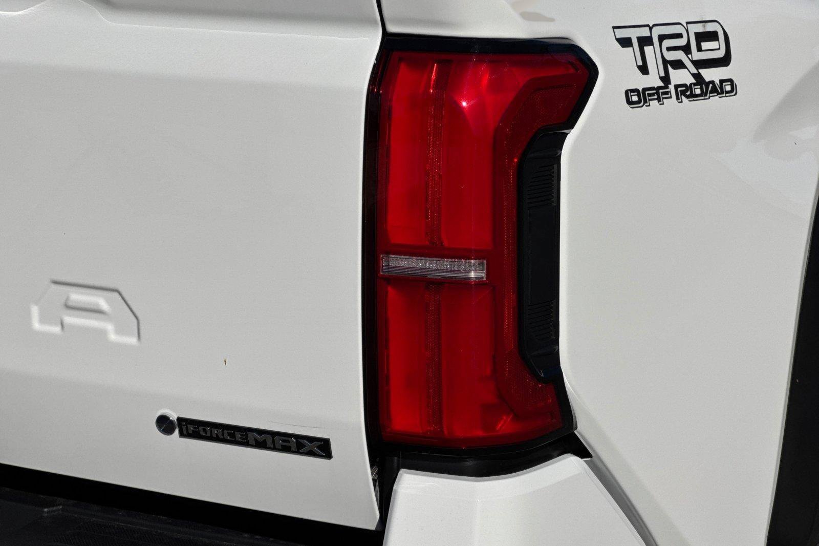 New 2026 Toyota Tacoma TRD Off-Road w/ TRD Off Road Premium Package AWD/4WD image 31