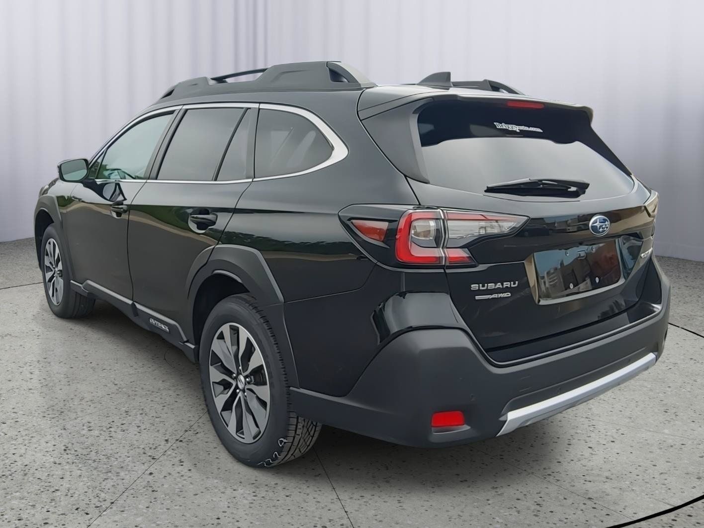 Used 2024 Subaru Outback Limited AWD/4WD image 10