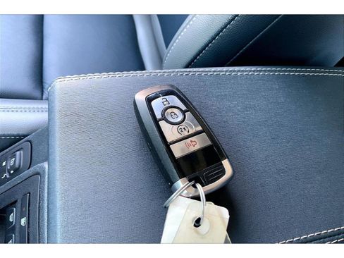 Used 2024 Ford Bronco Outer Banks AWD/4WD image 12