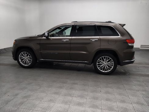 Used 2017 Jeep Grand Cherokee Summit AWD/4WD image 3