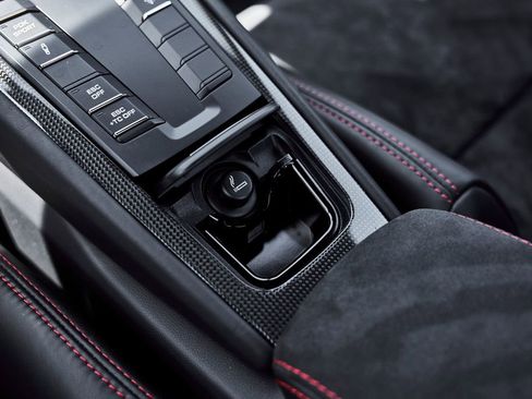 Used 2018 Porsche 911 GT2 RS RWD image 69