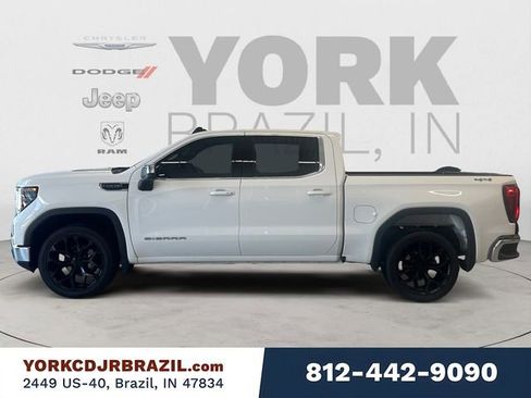 Used 2023 GMC Sierra 1500 SLE w/ Enhanced Capability Package AWD/4WD image 2