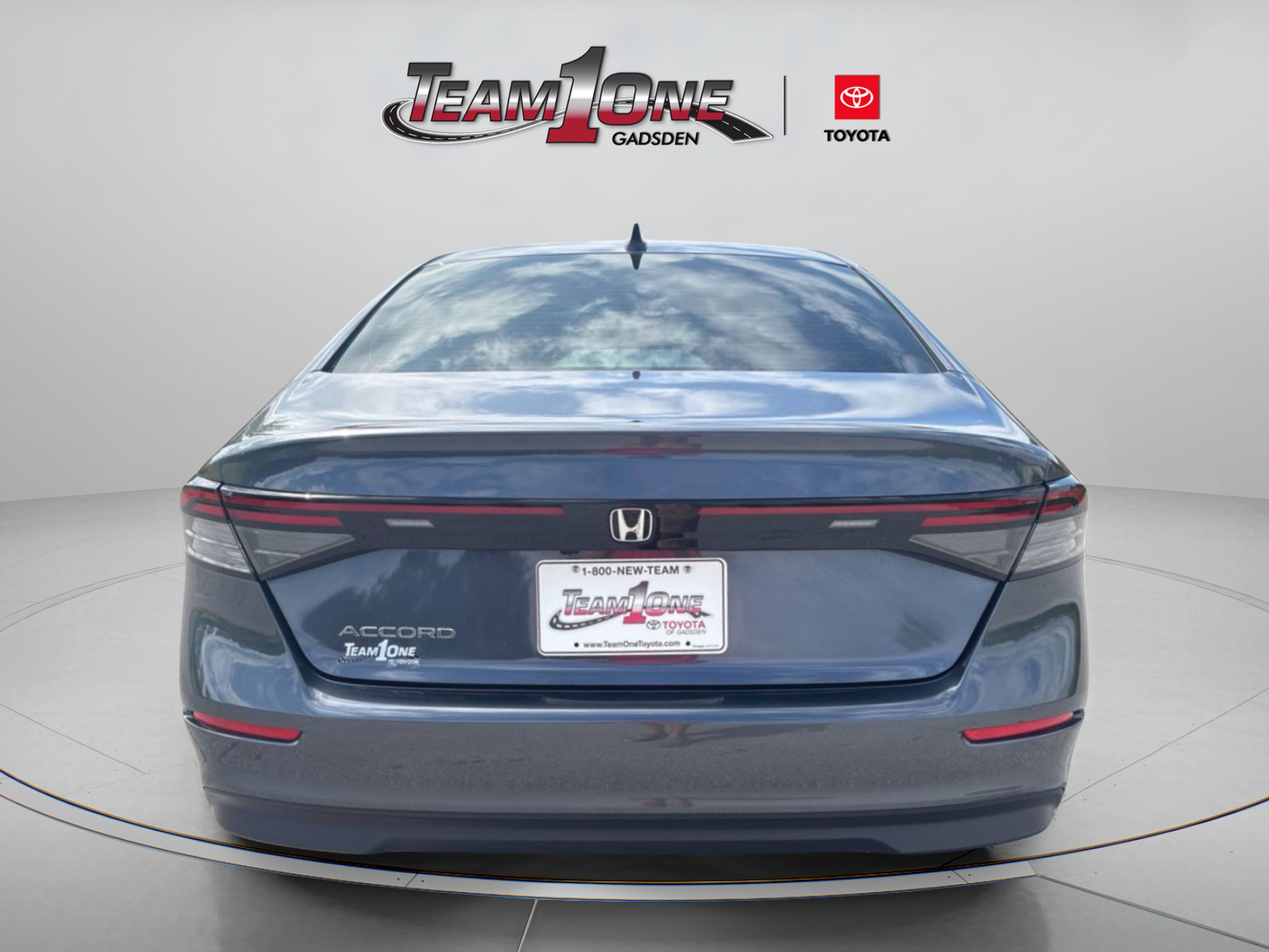 Used 2023 Honda Accord EX image 6