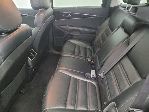 Used 2016 Kia Sorento EX w/ EX Premium Package image 18