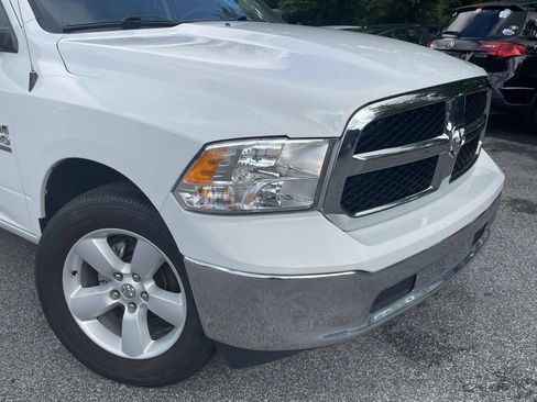 Used 2024 RAM 1500 Classic SLT AWD/4WD image 9
