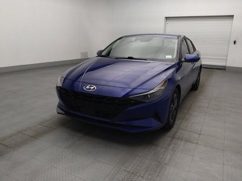 Used 2021 Hyundai Elantra SEL w/ Convenience Package FWD image 15