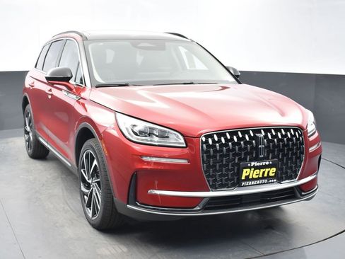 New 2025 Lincoln Corsair Reserve image 6