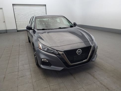 Used 2019 Nissan Altima 2.5 SR AWD/4WD image 14