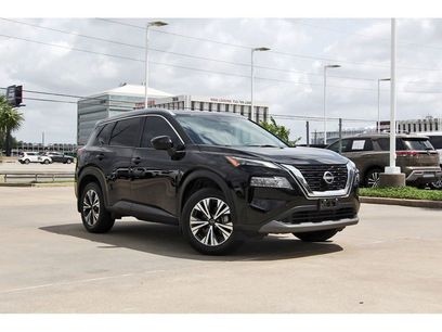 Used 2023 Nissan Rogue SV w/ SV Premium B Package