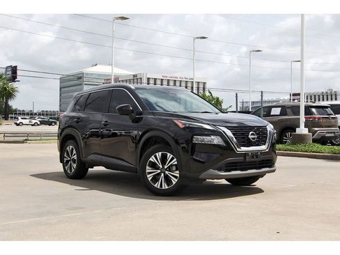 Used 2023 Nissan Rogue SV w/ SV Premium B Package image 1