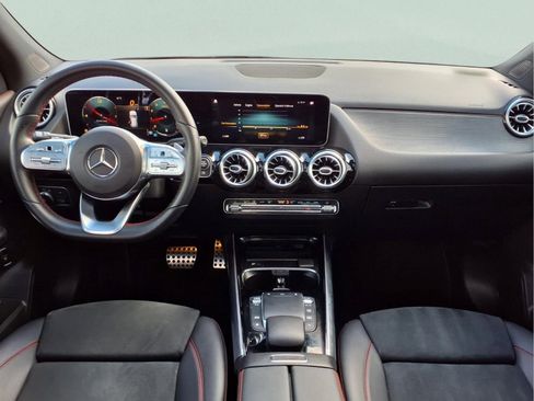 Used 2021 Mercedes-Benz GLA 250 image 13