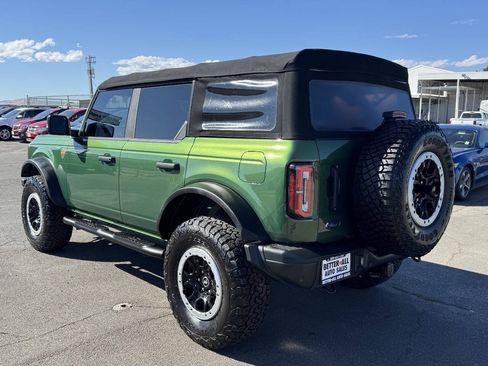 Used 2022 Ford Bronco Badlands AWD/4WD image 3