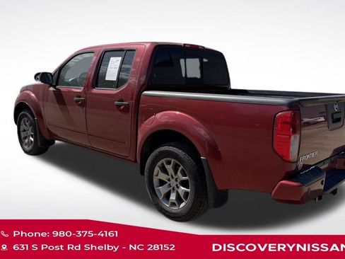 Certified 2021 Nissan Frontier SV image 4