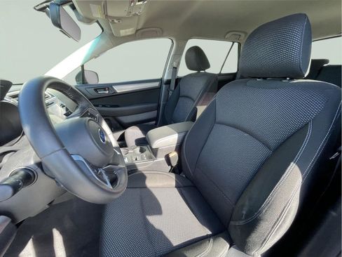Used 2019 Subaru Outback 2.5i Premium AWD/4WD image 13