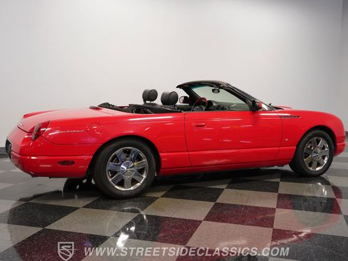 Used 2003 Ford Thunderbird image 13