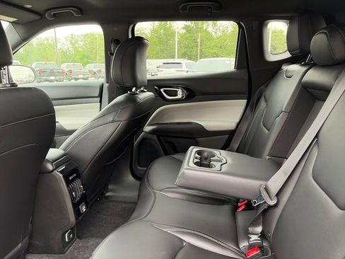 New 2026 Jeep Compass Limited AWD/4WD image 27