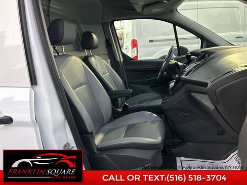 Used 2016 Ford Transit Connect XL image 40