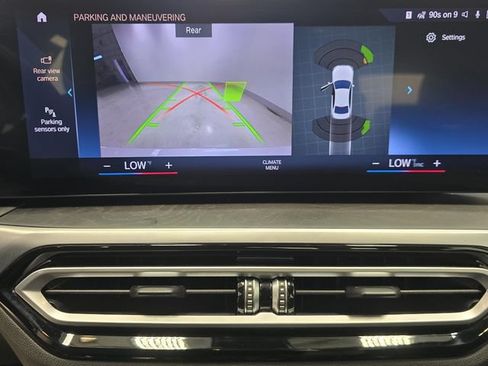 Used 2023 BMW 330i Sedan w/ Driving Assistance Package RWD image 12