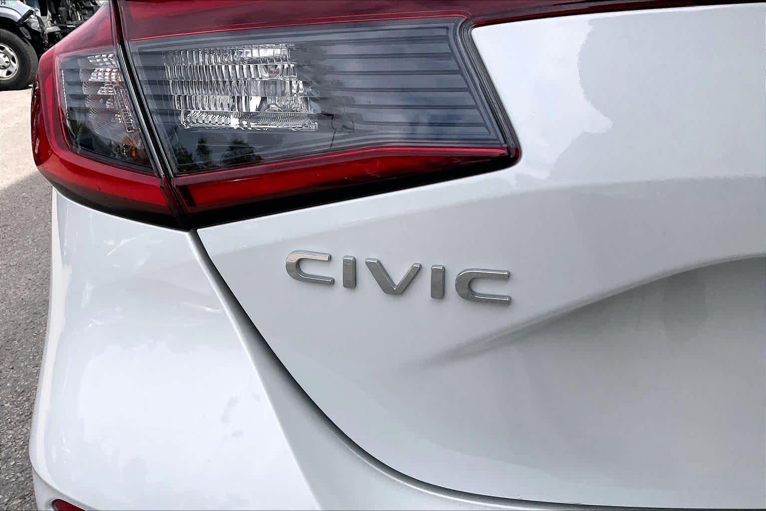 Used 2023 Honda Civic EX-L image 10