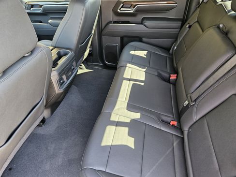 Used 2024 Chevrolet Silverado 1500 RST w/ Convenience Package II AWD/4WD image 31