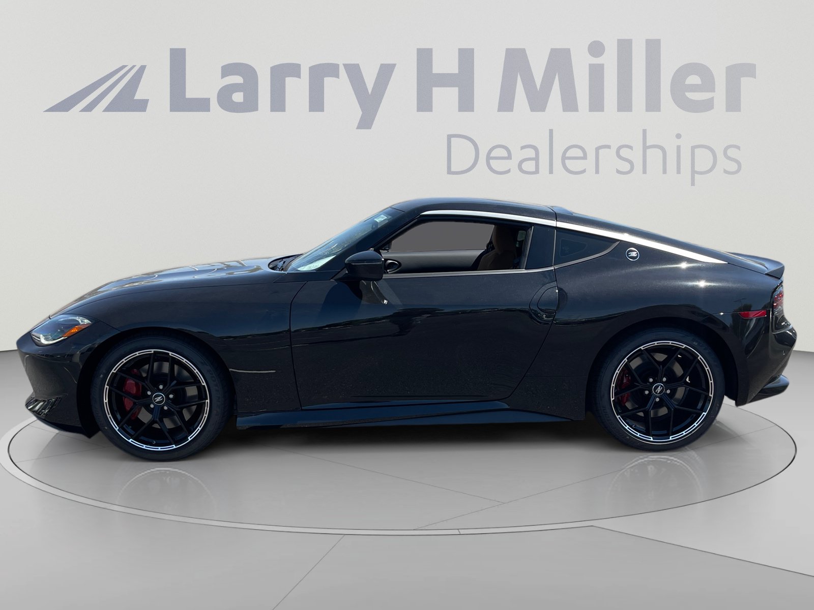 New 2027 Nissan Z Performance RWD image 2