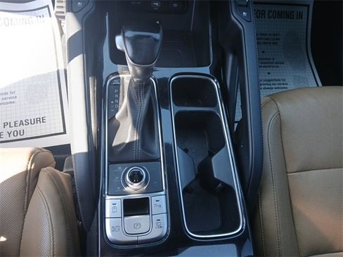 Used 2022 Kia Telluride SX w/ Nightfall Edition Package image 23