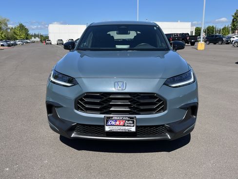Used 2025 Honda HR-V Sport image 8