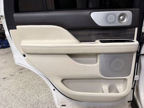 Used 2020 Lincoln Navigator Black Label AWD/4WD image 39