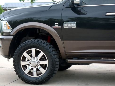 Used 2017 RAM 2500 Longhorn w/ Convenience Group AWD/4WD image 11