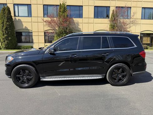 Used 2013 Mercedes-Benz GL 450 4MATIC image 12