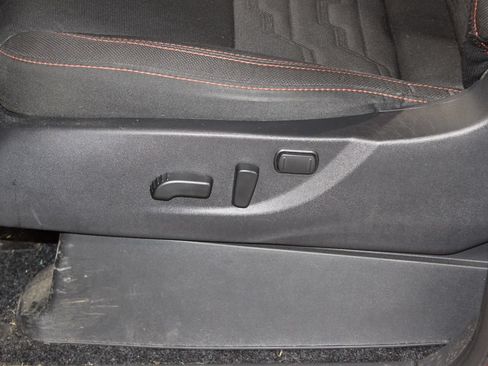 Used 2025 Nissan Frontier PRO-4X w/ Interior Protection Package AWD/4WD image 14