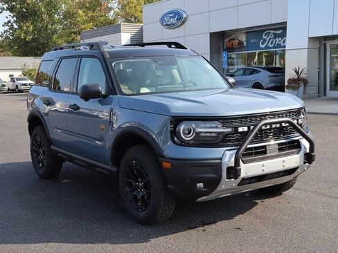 New 2025 Ford Bronco Sport Badlands w/ Sasquatch Badlands Package image 2