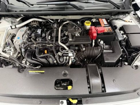 Used 2023 Nissan Sentra SV FWD image 8