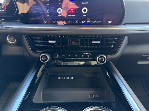 Used 2025 Chevrolet Tahoe Premier image 11