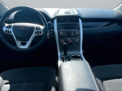 Used 2011 Ford Edge SE FWD image 13