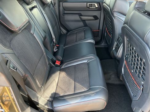 New 2025 Ford Bronco Raptor w/ Interior Carbon Fiber Pack AWD/4WD image 18