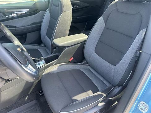 Used 2025 Chevrolet TrailBlazer LT w/ Convenience Package image 13