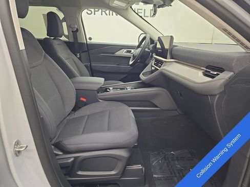 Certified 2026 Ford Explorer Active AWD/4WD image 10
