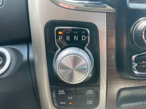 Used 2015 RAM 1500 Laramie w/ Convenience Group AWD/4WD image 15