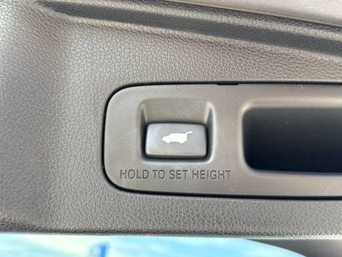 Used 2017 Honda CR-V EX-L image 18