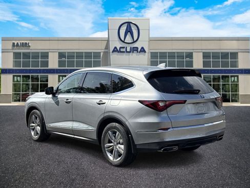 Certified 2024 Acura MDX SH-AWD image 3